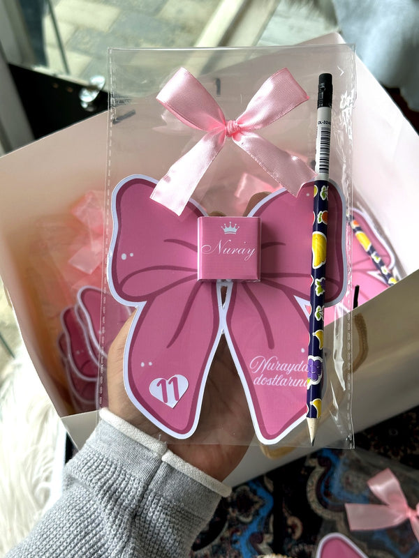 Butterfly 11th Birthday Favor Cards with Gifts attached – Personalized Chocolate — Chocoodad Baku