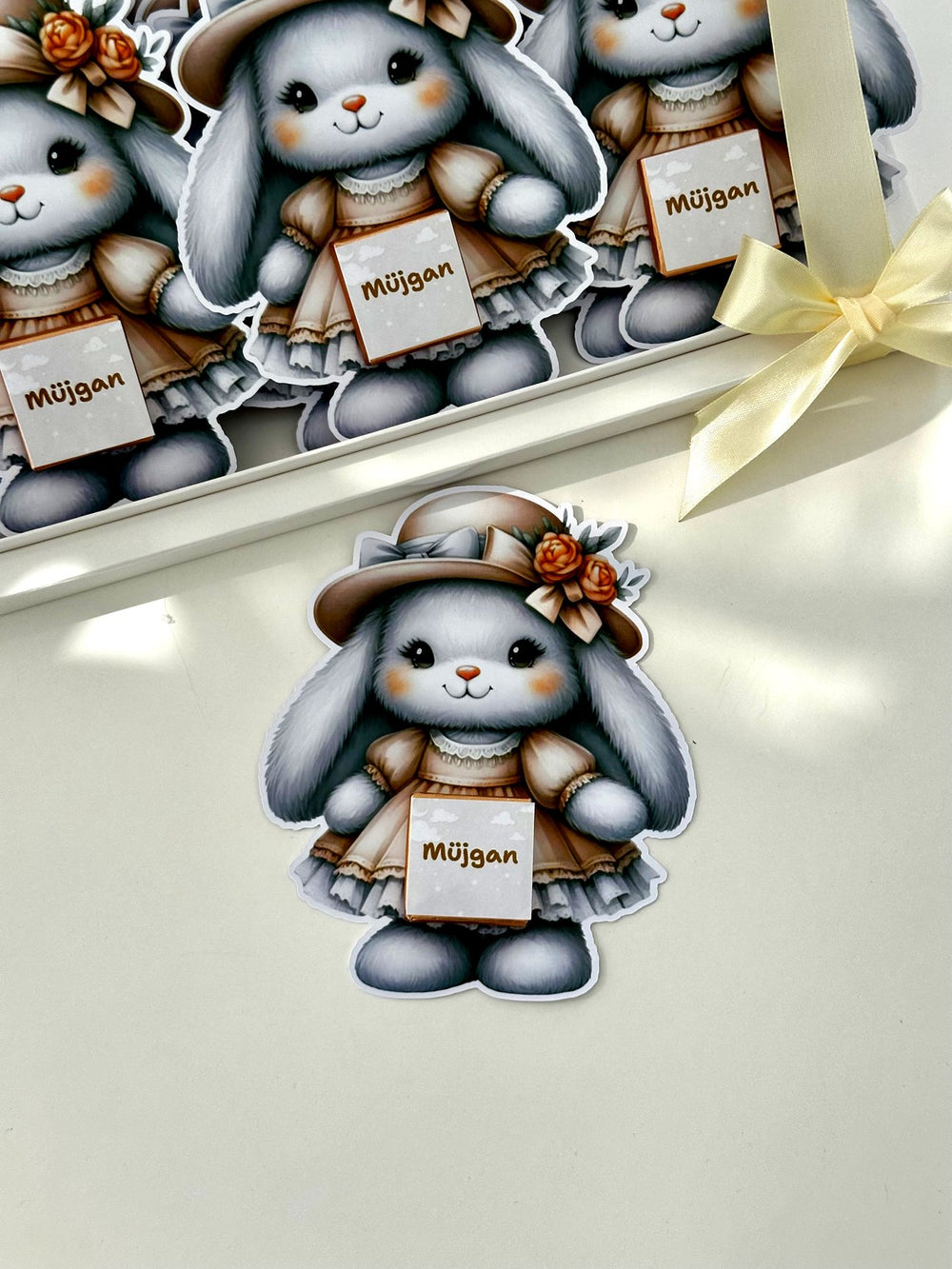 Bunny Baby Welcome (24 Chocolate Cards in Box) — Chocoodad Baku