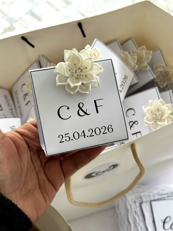 Floral Wedding Mini Box – Personalized Chocolate — Chocoodad Baku