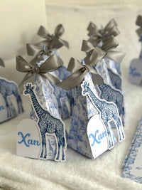 Giraffe Baby Welcome Baby Box Mini Box – Personalized Mini Box — Chocoodad Baku