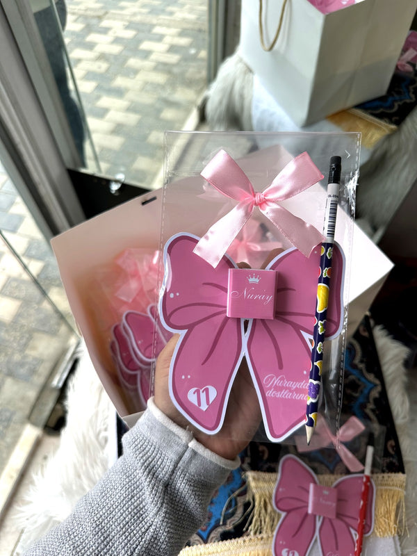 Butterfly 11th Birthday Favor Cards with Gifts attached – Personalized Chocolate — Chocoodad Baku