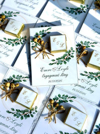 Personalized Engagement Chocolate Favor Cards with Dired Flowers — Chocoodad Baku