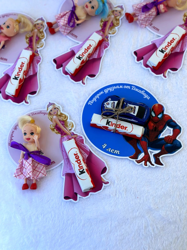 Spiderman 4th Birthday Favor Cards – Kinder Chocolate & Gifts attached — Chocoodad Baku