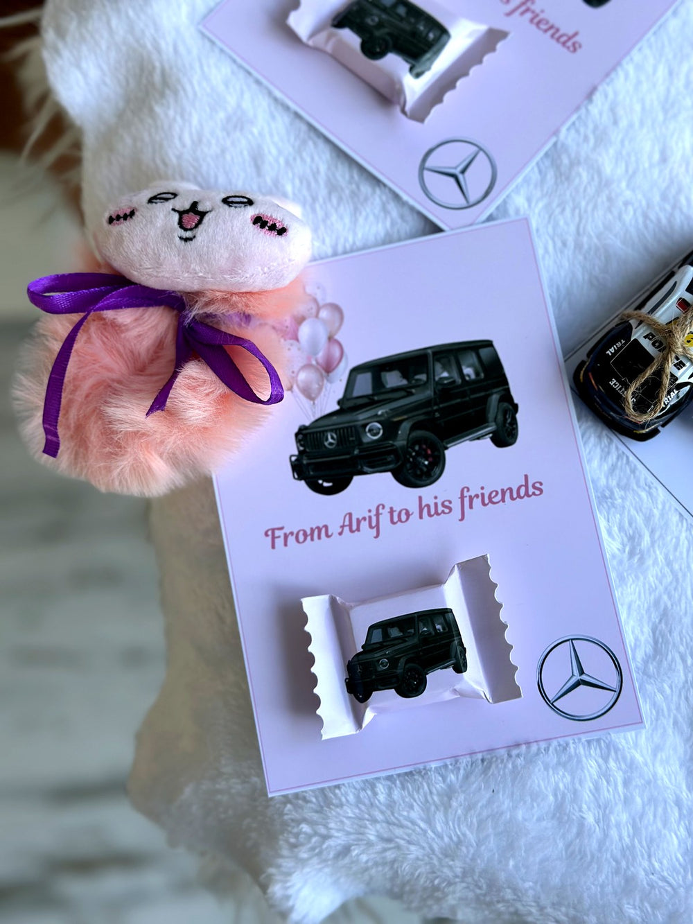 Mercedes Gwagon Chocolate and Gifts Cards — Chocoodad Baku