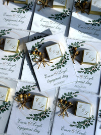 Personalized Engagement Chocolate Favor Cards with Dired Flowers — Chocoodad Baku