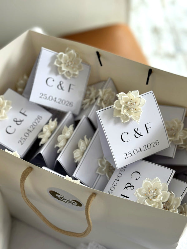 Floral Wedding Mini Box – Personalized Chocolate — Chocoodad Baku