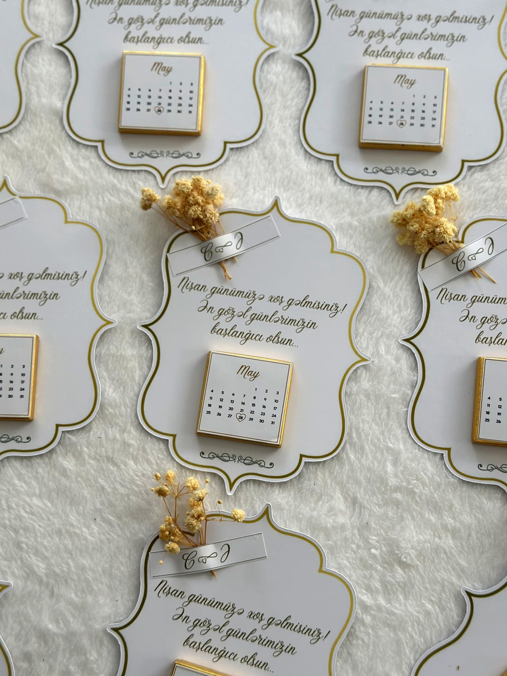 Dried Flower Engagement Favor Chocolate Cards – Personalized Chocolate — Chocoodad Baku