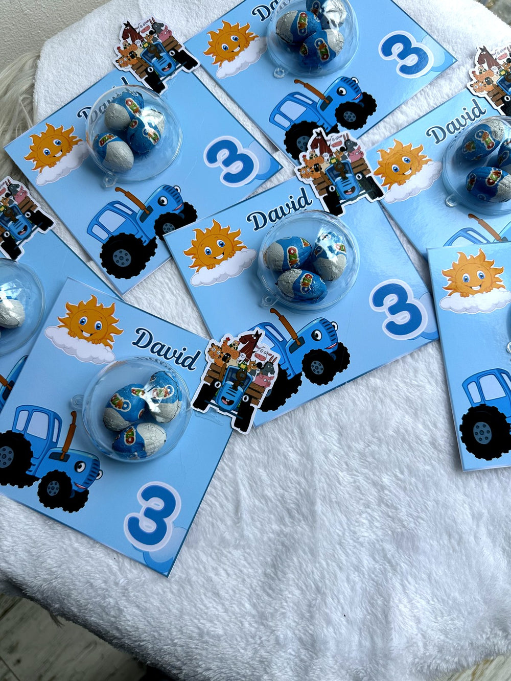 Blue Tractor Birthday Favor Cards – Ozmo egg Chocolates — Chocoodad Baku