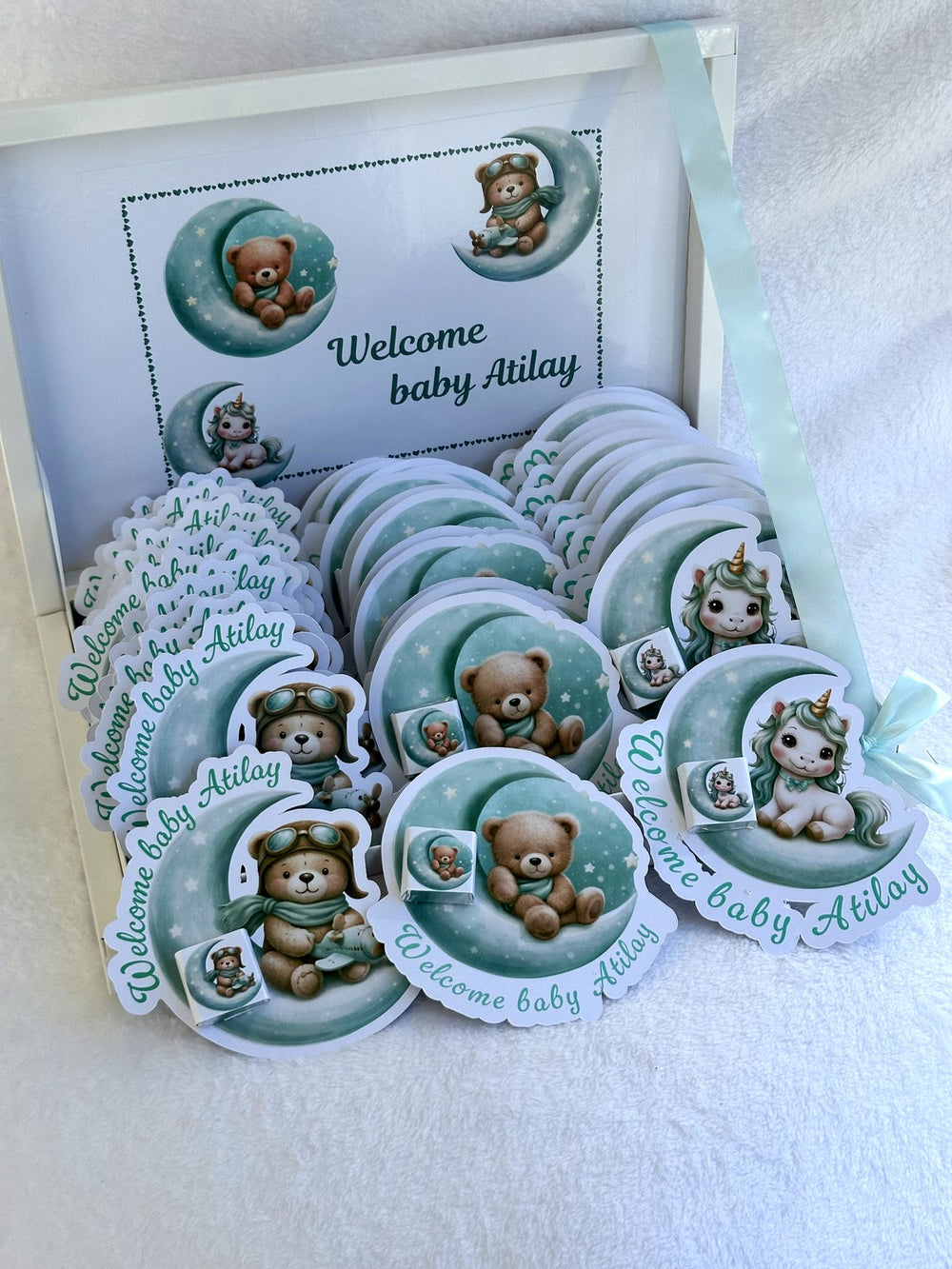 Unicorn Baby Welcome (30 Chocolate Cards in Box) — Chocoodad Baku