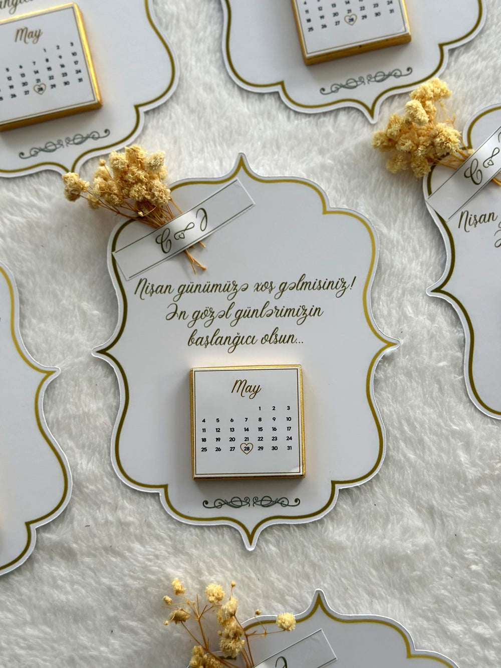 Dried Flower Engagement Favor Chocolate Cards – Personalized Chocolate — Chocoodad Baku
