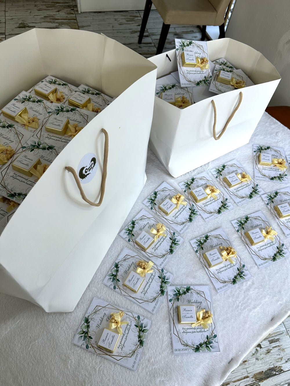 Wedding Favor Chocolate Cards – Personalized Chocolate — Chocoodad Baku