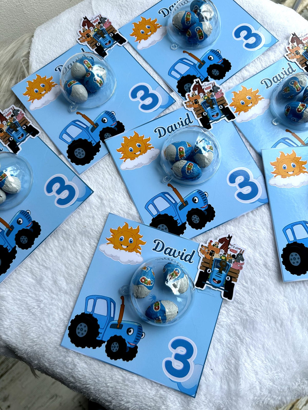 Blue Tractor Birthday Favor Cards – Ozmo egg Chocolates — Chocoodad Baku
