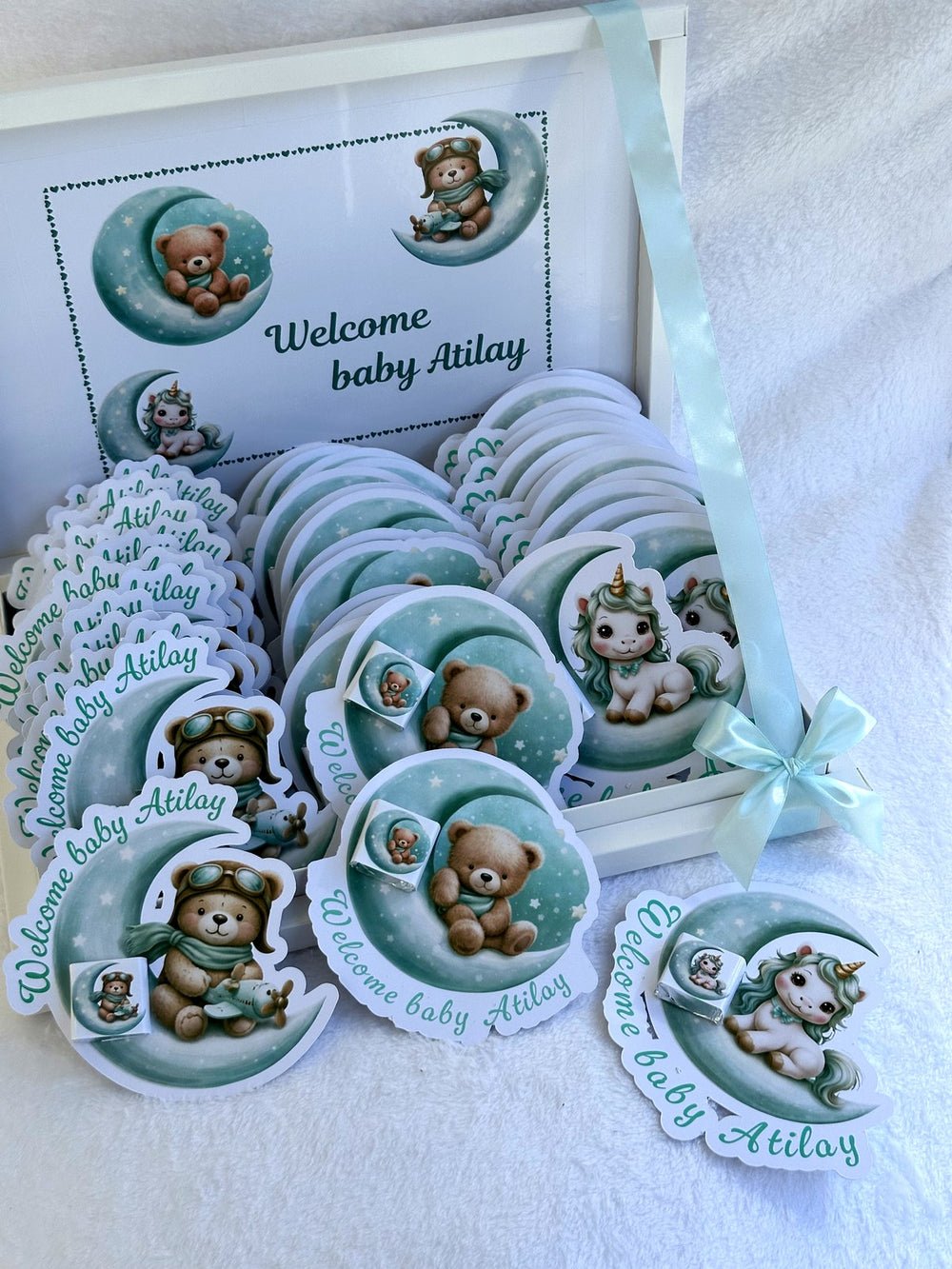 Unicorn Baby Welcome (30 Chocolate Cards in Box) — Chocoodad Baku