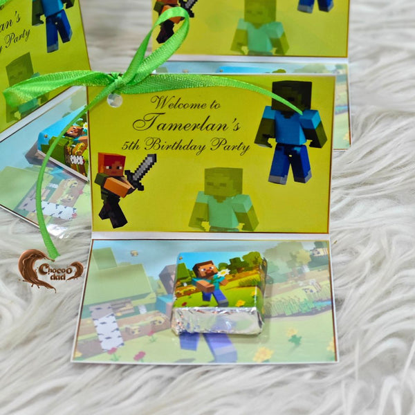 Celebrate your child's 5th birthday with fun and excitement, featuring these Minecraft-themed chocolate cards. Designed with popular characters from the Minecraft game, these chocolate cards are perfect for young gamers and fans of the game, making your child’s birthday party even more special.