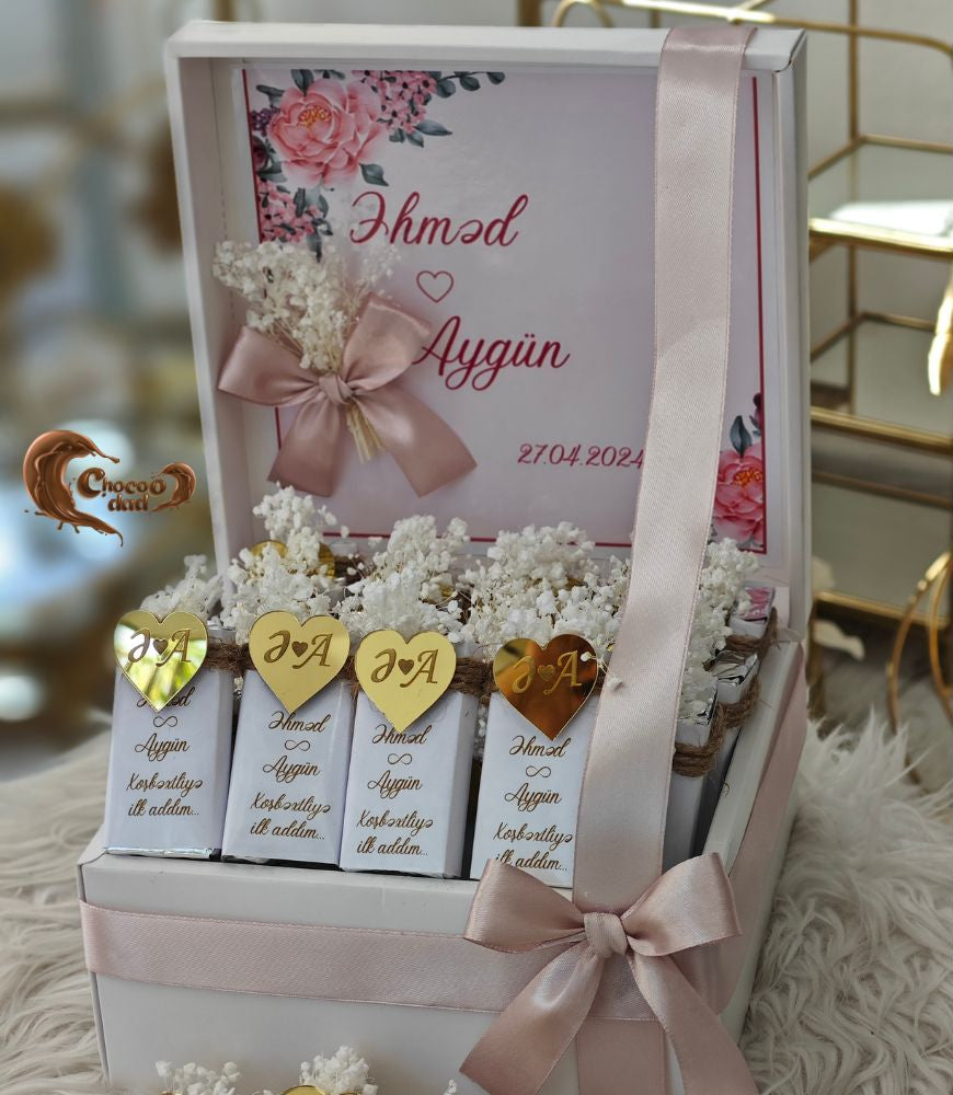 "First Step to Happiness" 20-Piece Chocolate Box
