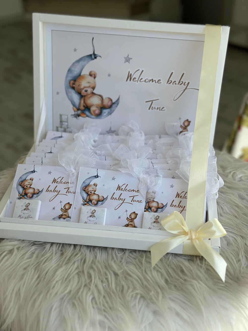 White Newborn Chocolate Box — Personalised Chocolate Gift — Chocoodad Baku