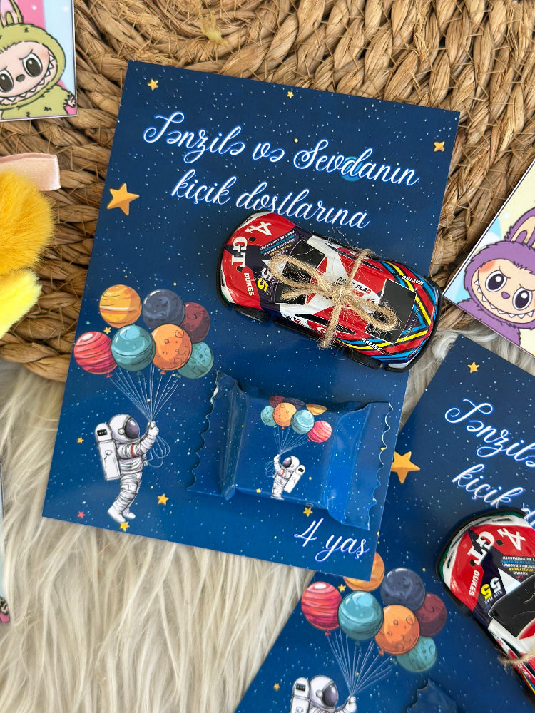 Personalized Birthday Favor Cards – Custom Boy Car Toy & Girl’s Labubu Hair Accessory Sets – Handcrafted Chocolate & Toy Gift Cards