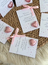 Personalized 30th Birthday Sparkle Favor Cards – Custom "I'm 21 with 9 Years Experience" Chocolate Hearts – Elegant Pink Bow Milestone Keepsakes