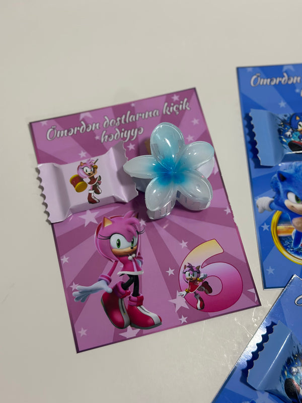 Amy Rose & Sonic Birthday Favour Card — Flower Hair Clip + Chocolate — Chocoodad Baku