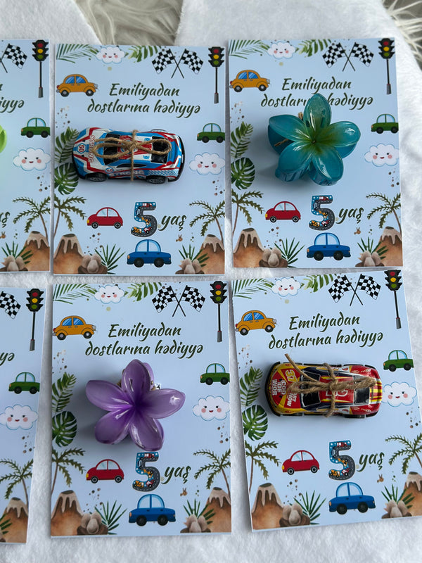 Racing Car & Flower Birthday Accessory Card — Car Toy & Hair Clip — Chocoodad Baku