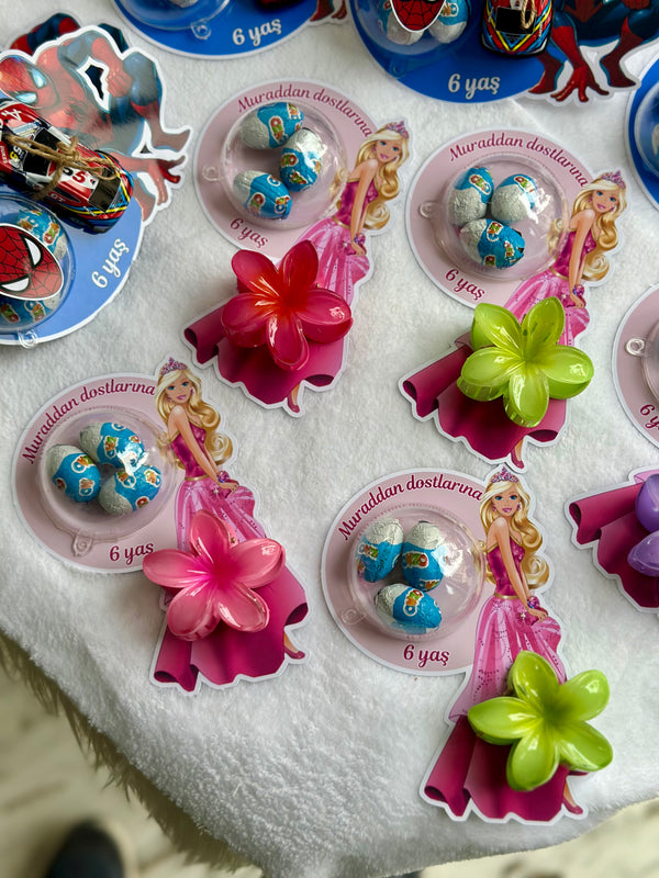 Barbie & Spiderman Birthday Favour Card — Flower Hair Clip & Bonbon — Chocoodad Baku