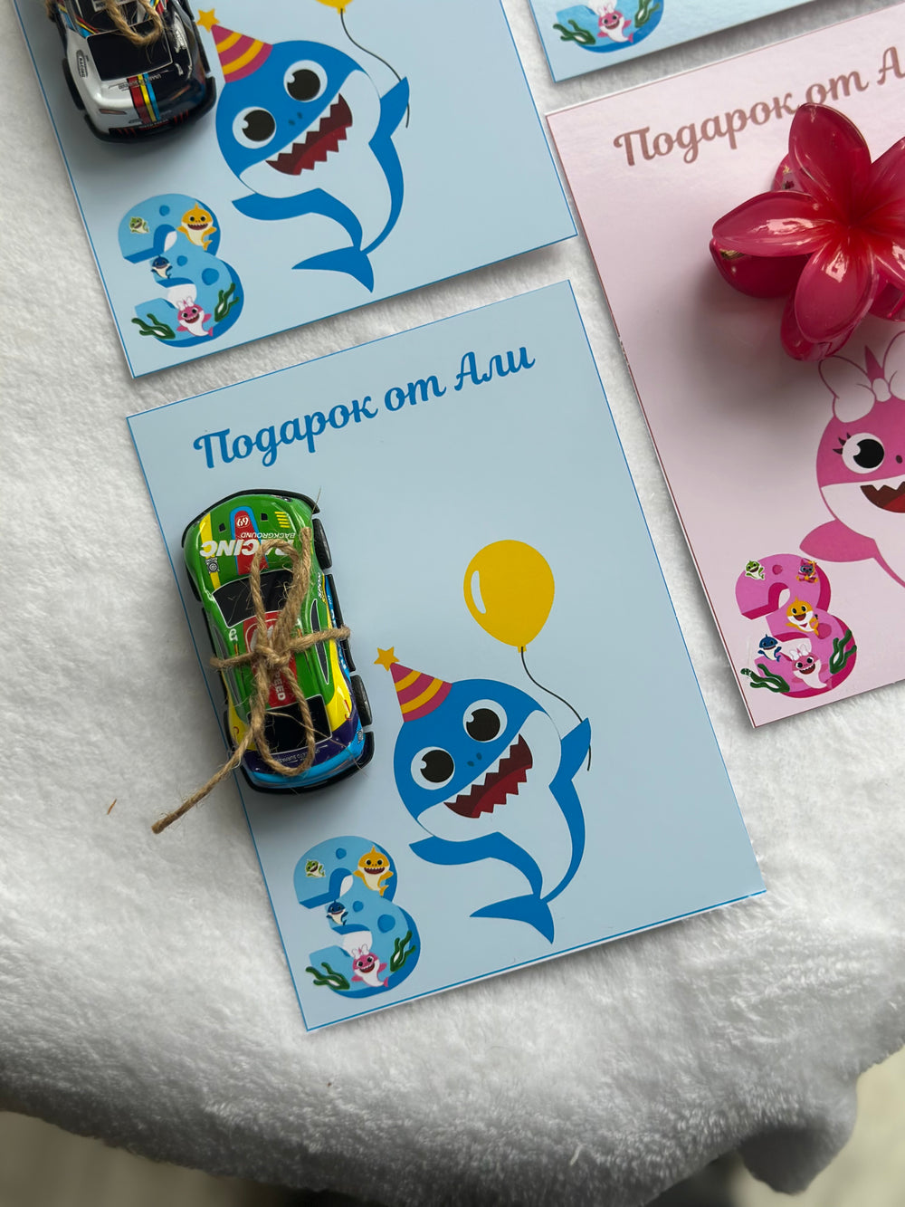 Baby Shark Birthday Accessory Card — Car Toy & Hair Clip Mixed Favour — Chocoodad Baku