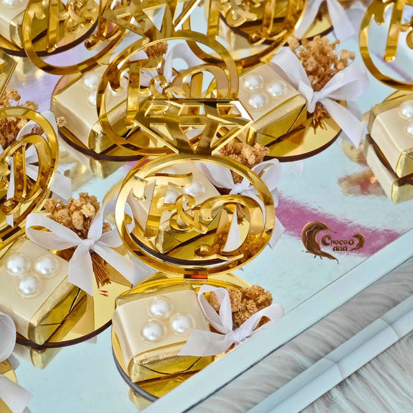 Golden Ring Chocolate Favors – Personalized for the Bride & Groom