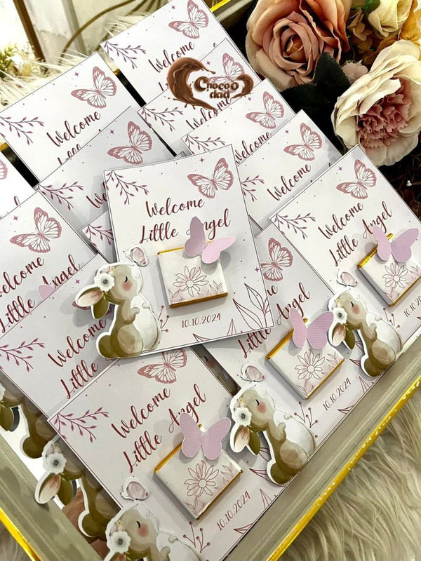 Welcome the little bundle of joy with our adorable bunny-designed chocolate cards! 🐰🍫 Made with high-quality premium chocolate, these cards are a sweet and charming way to celebrate the arrival of a baby. Perfect for baby showers, hospital visits, or as thoughtful gifts for loved ones.