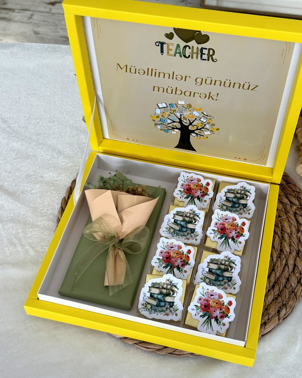 Təşəkkürlər, əziz müəllim