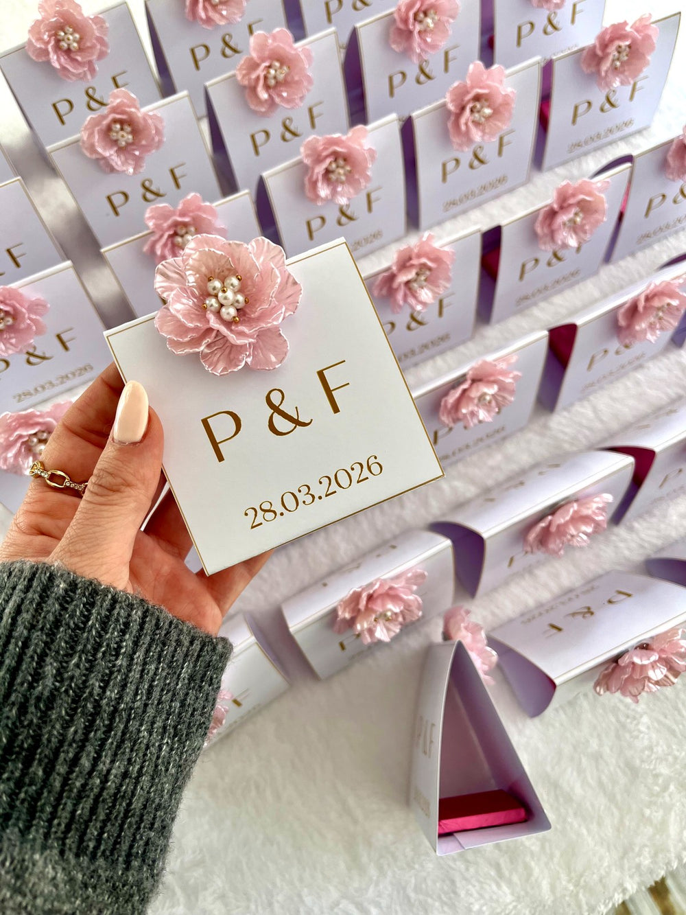 Pink Flower Monogram Tent Favor Cards with Chocolate Inside — Chocodad Baku