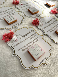 Wavy Frame Engagement Day Favor Cards with Calendar Chocolate & Dried Flowers — Chocodad Baku