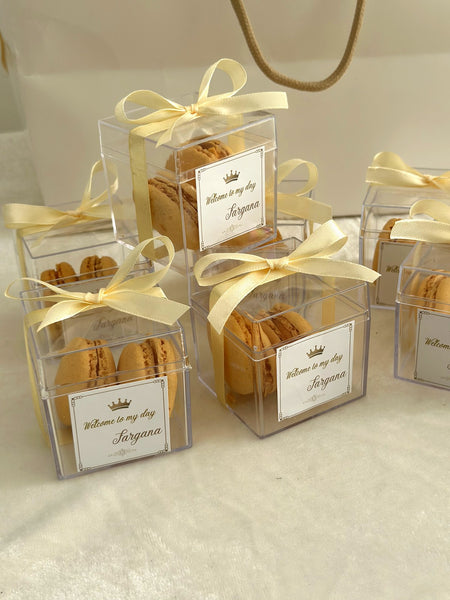 Two-Piece Macaron Favor Box with Cream Satin Bow — Chocoodad Baku