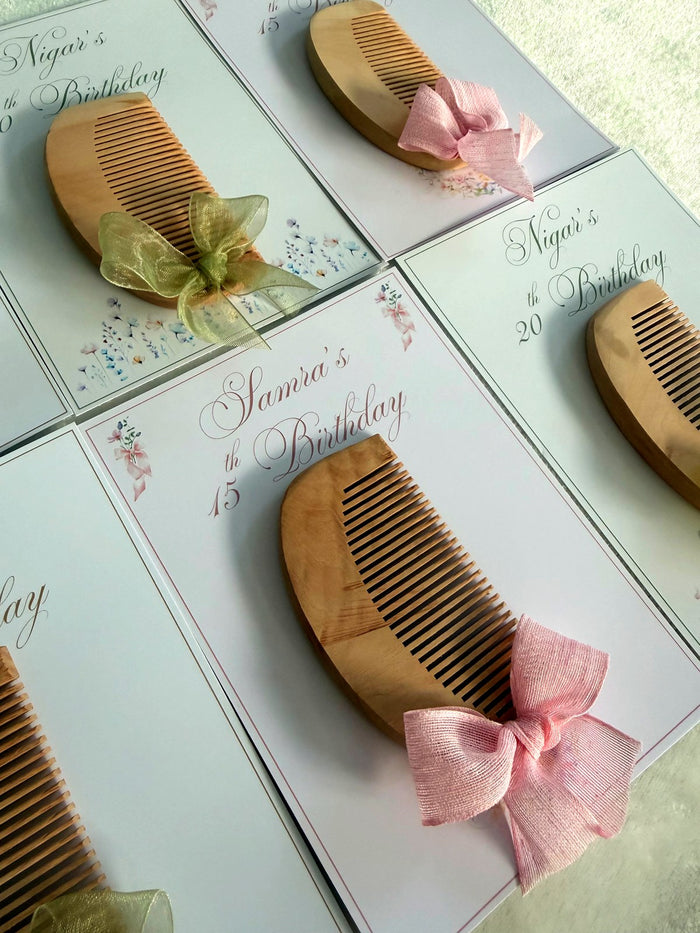 Wooden Comb Birthday Favor Cards with Organza Bow — Chocoodad Baku