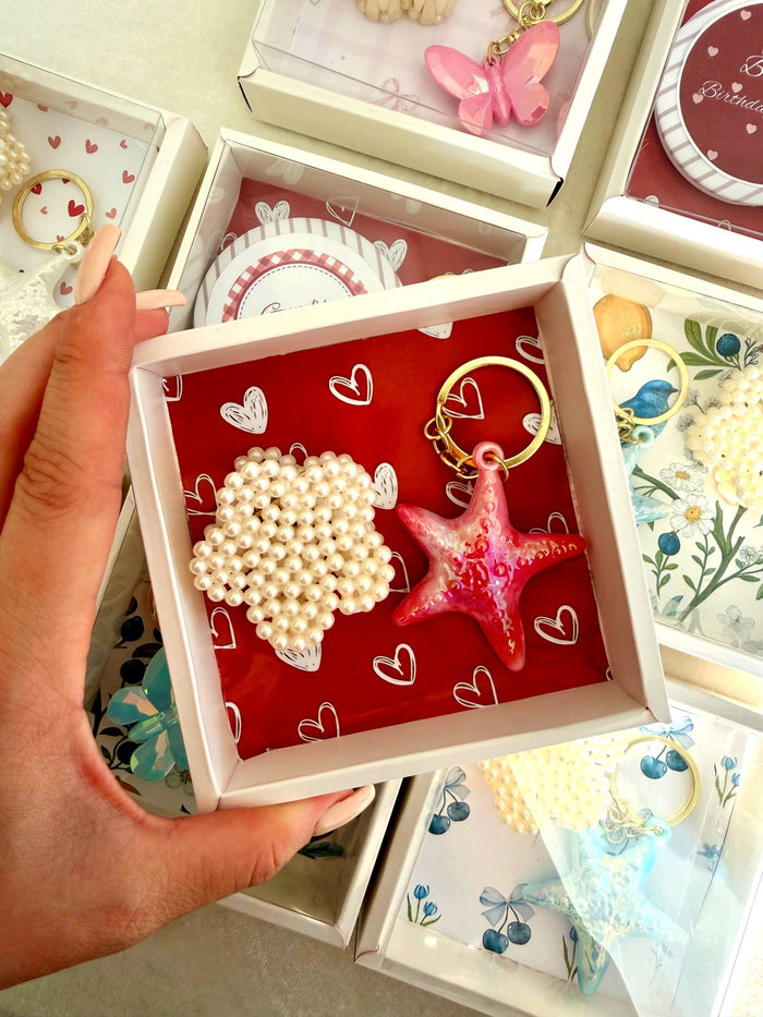 Mixed Accessory Birthday Favor Boxes Five Keychains and a Mirror — Chocoodad Baku