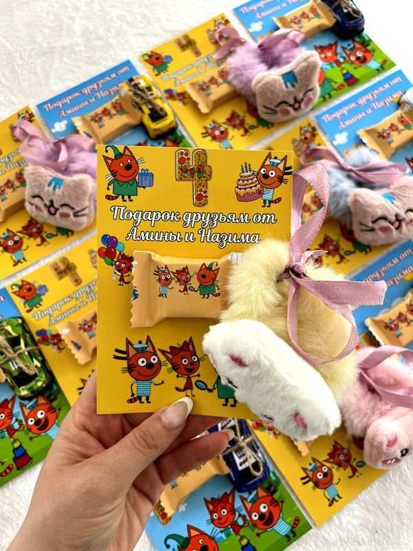 Three Cats Birthday Favor Cards with Plush Hair Tie and Toy Car — Chocodad Baku