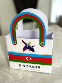 Bayraqlı Zəfər Günü çanta qutusu