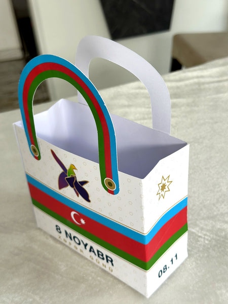 Bayraqlı Zəfər Günü çanta qutusu