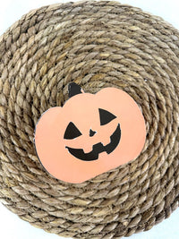 Balqabaq formalı Halloween hədiyyə qutusu – oyma üzlü