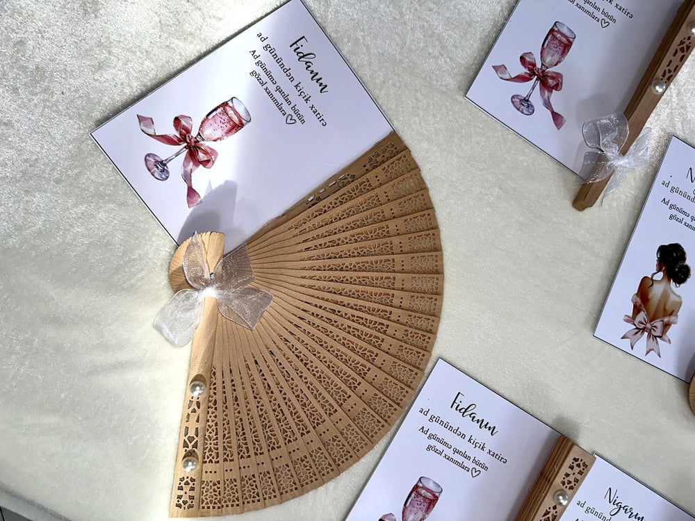 Pink Champagne Glass Birthday Keepsake Cards with Wooden Hand Fan — Chocodad Baku