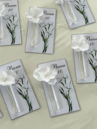 White Flower Glass Afroditia Parfume Favor Cards — Chocodad Baku