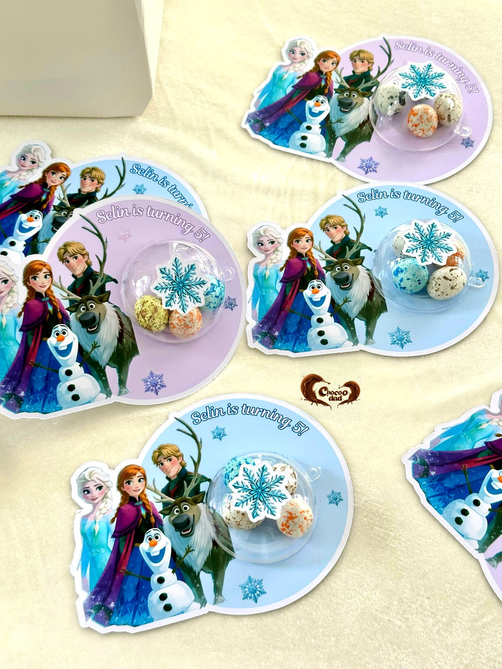 Frozen Birthday Favor Plates with Snowflake Chocolate Egg Dome — Chocodad Baku