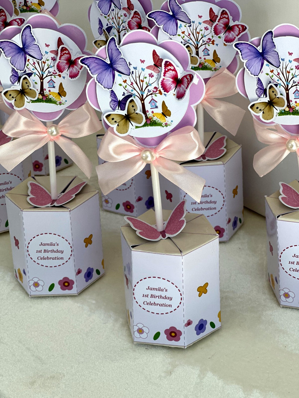 Butterfly Garden 1st Birthday Favor Boxes with Flower Topper & Milky Chocolate — Chocodad Baku