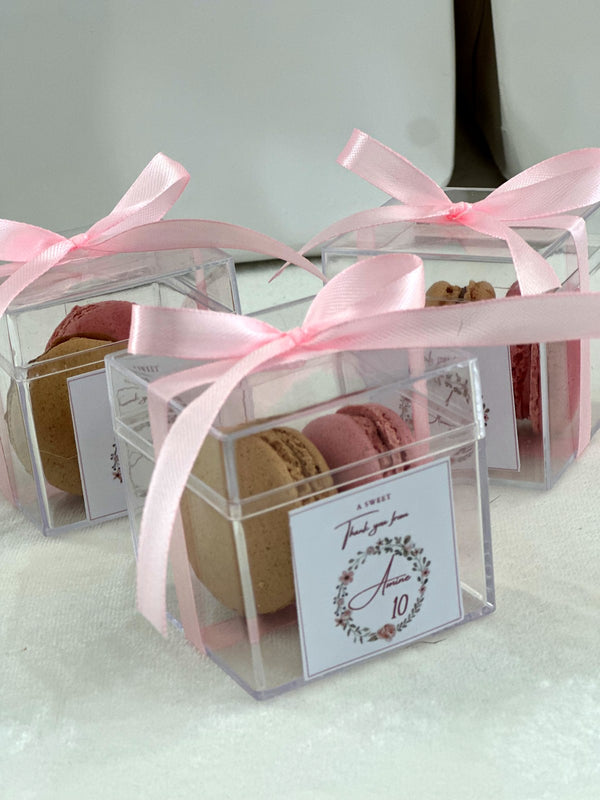 Macaron Acrylic Cube Favor Boxes with Pink Ribbon & Thank You Label — Chocodad Baku