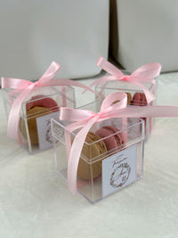 Macaron Acrylic Cube Favor Boxes with Pink Ribbon & Thank You Label — Chocodad Baku