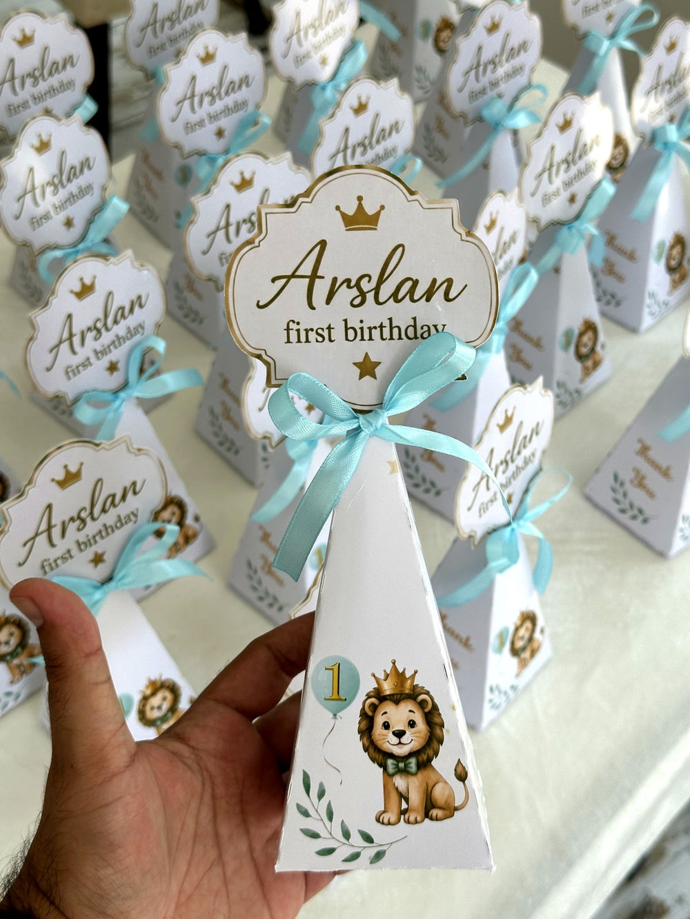 Crowned Lion 1st Birthday Pyramid Favor Boxes with Chocolate — Chocodad Baku