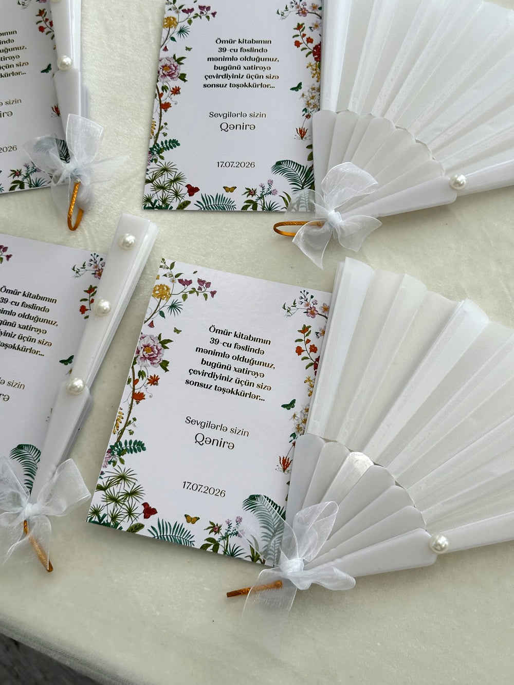 Botanical Wildflower Birthday Cards with White Pearl Hand Fan — Chocodad Baku