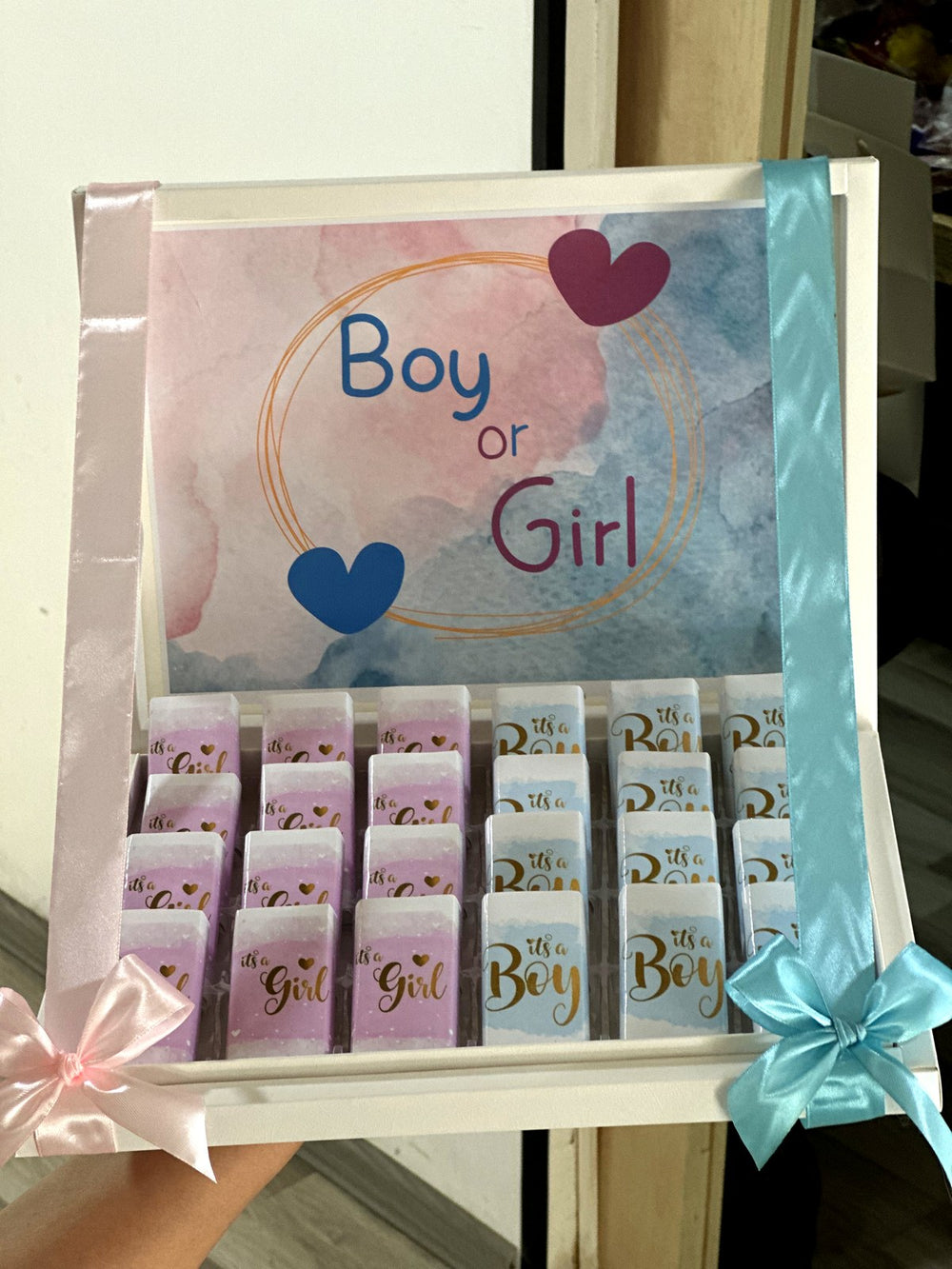 Boy or Girl Gender Reveal Chocolate Box (24 pieces chocolate and box) — Chocodad Baku