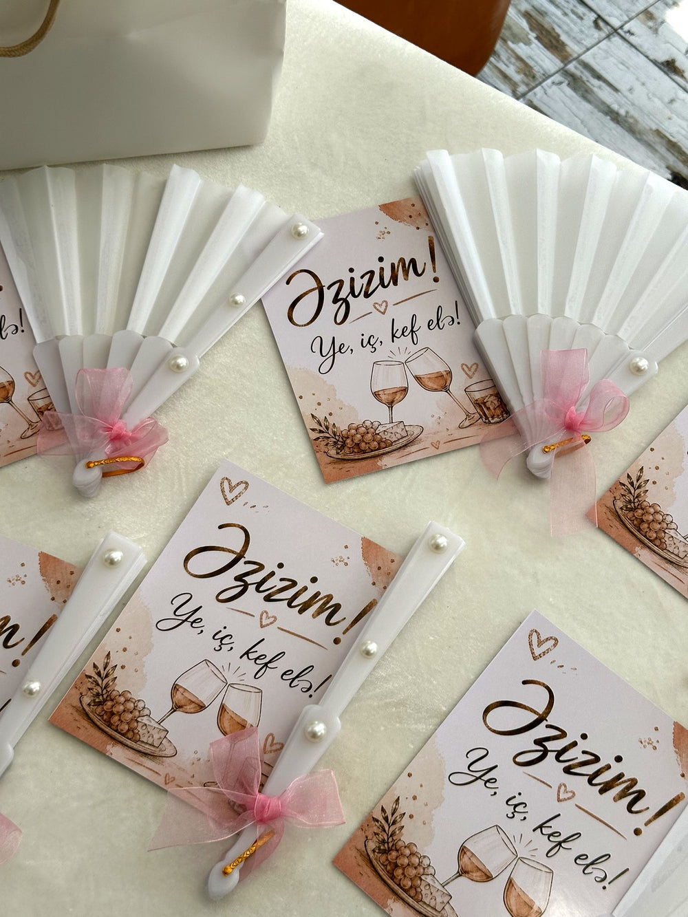 Cheers Party Cards with White Hand Fan & Pink Tulle — Chocodad Baku