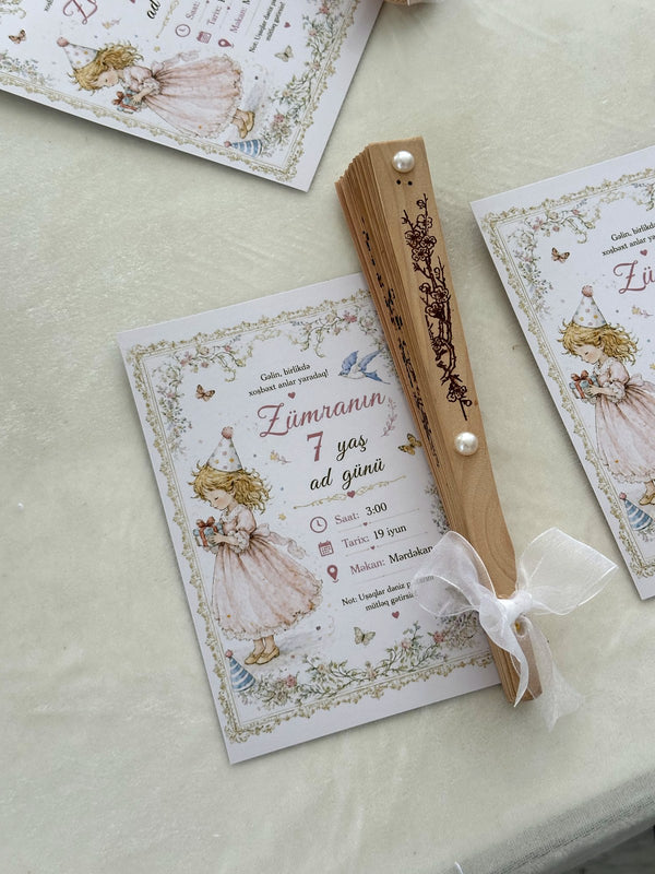 Vintage Girl Birthday Invitation Cards with Wooden Hand Fan — Chocodad Baku