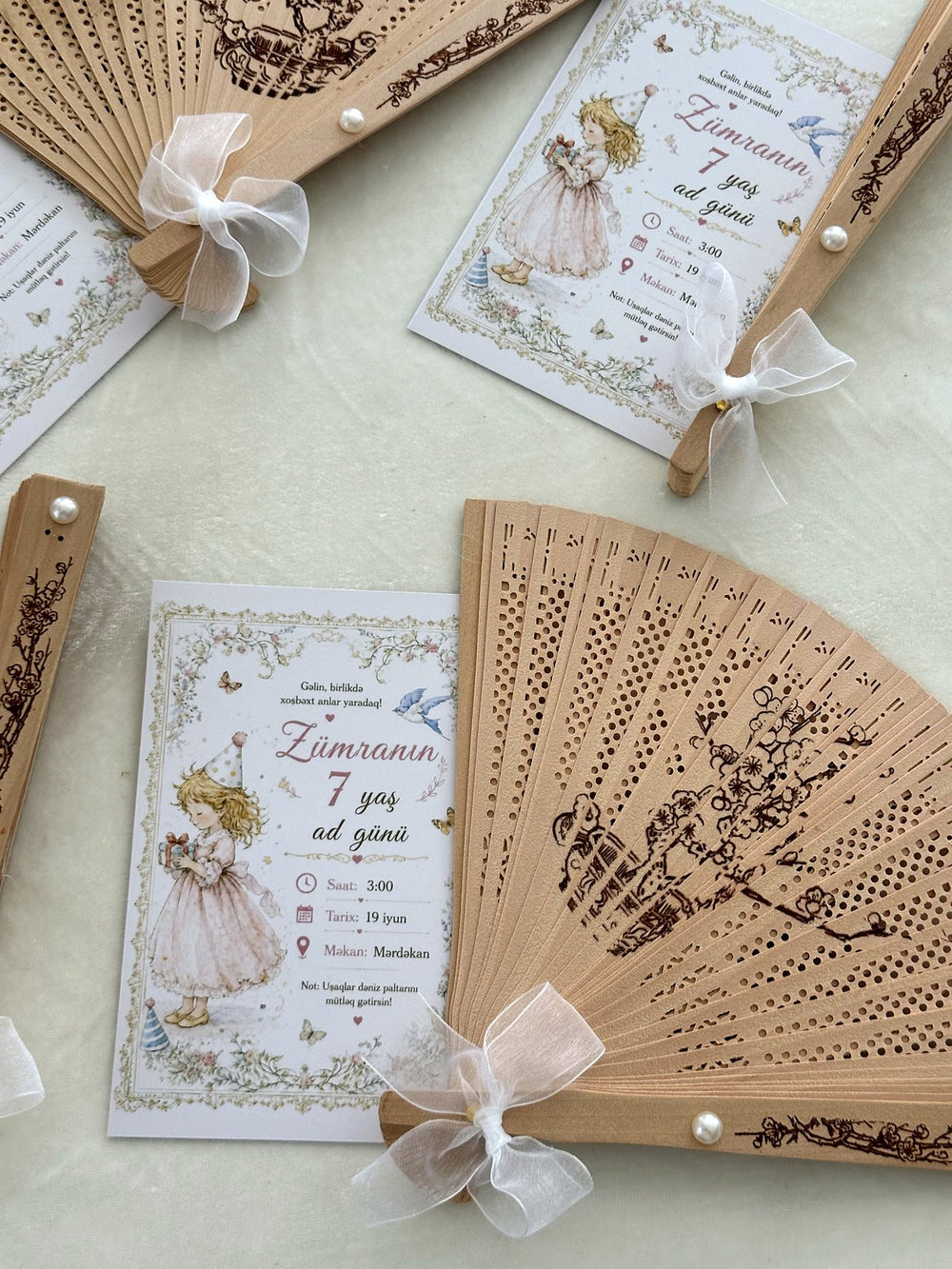 Vintage Girl Birthday Invitation Cards with Wooden Hand Fan — Chocodad Baku